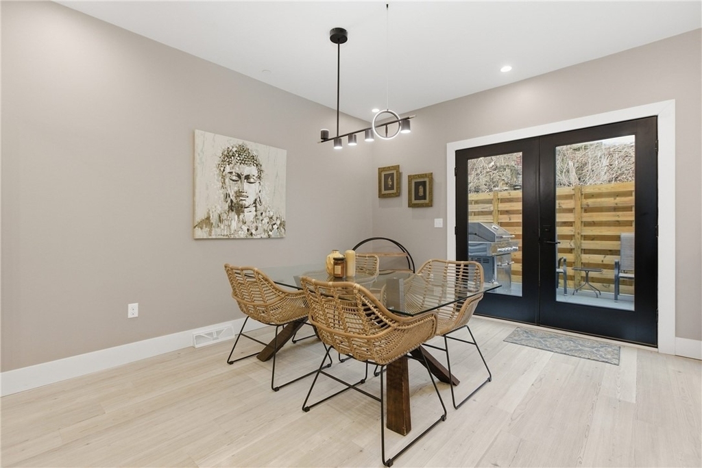 240 E Jefferson St - Photo 21