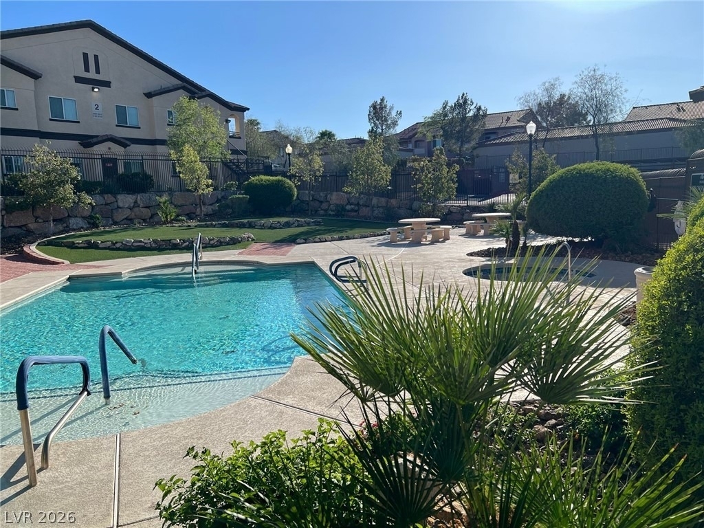 2291 W Horizon Ridge Parkway - Photo 29