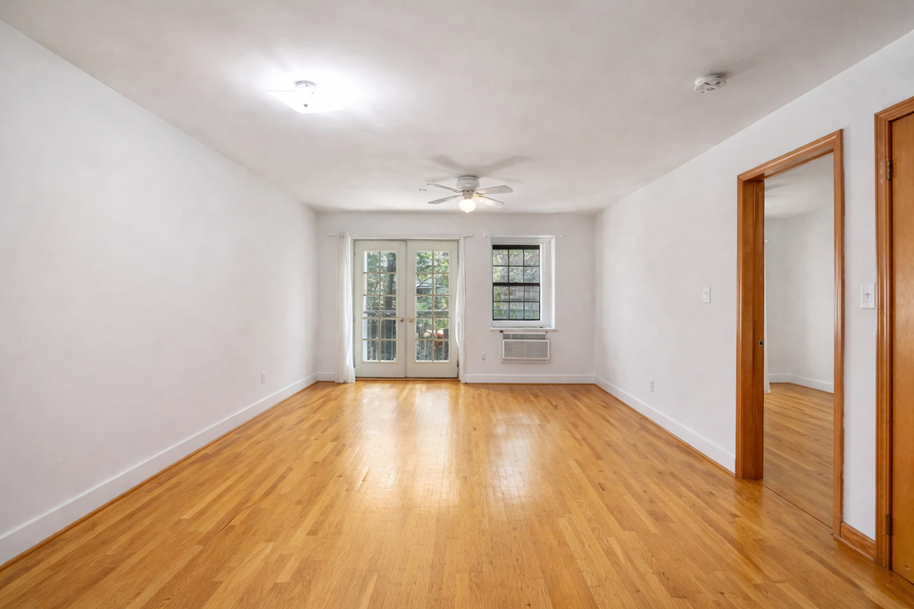 346 22nd Street - Photo 0