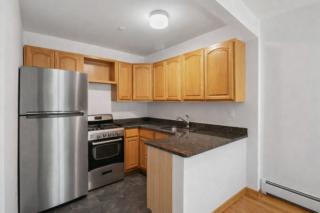 346 22nd Street - Photo 5