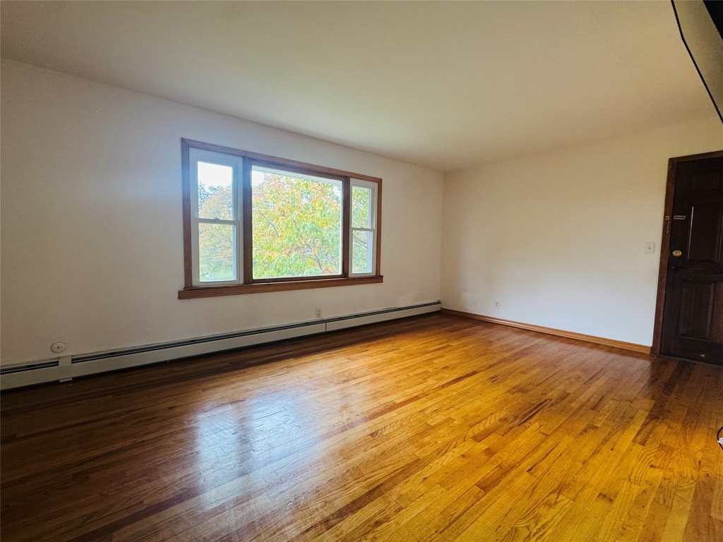 300 Rano Boulevard - Photo 12