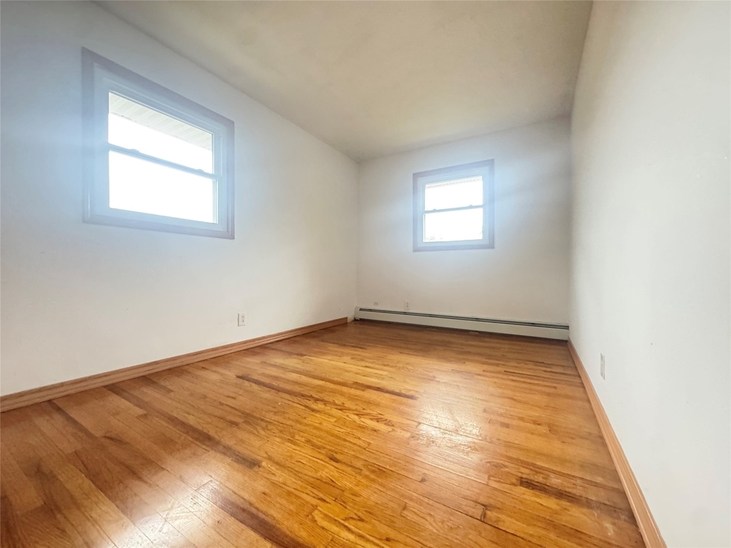 300 Rano Boulevard - Photo 10