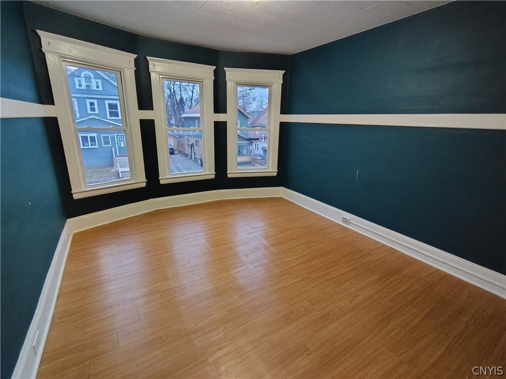 147 E Matson Avenue - Photo 4