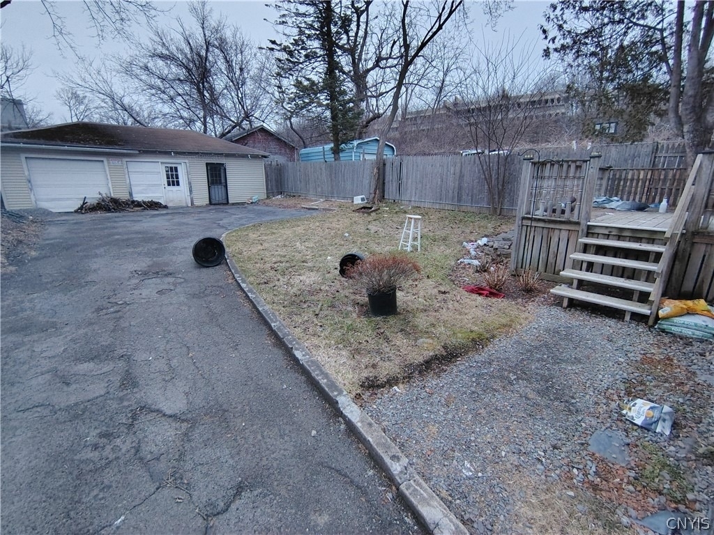 147 E Matson Avenue - Photo 12