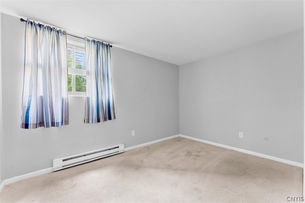 555 Village Boulevard N - Photo 16