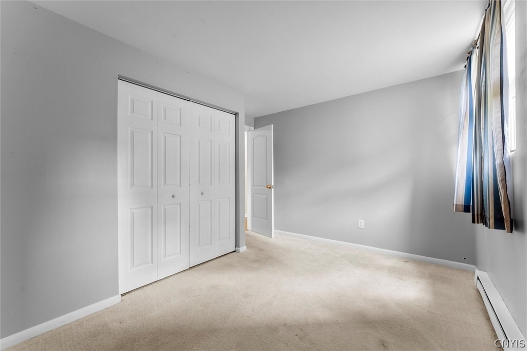 555 Village Boulevard N - Photo 15
