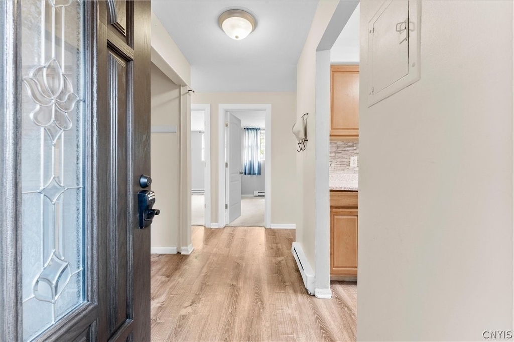 555 Village Boulevard N - Photo 0