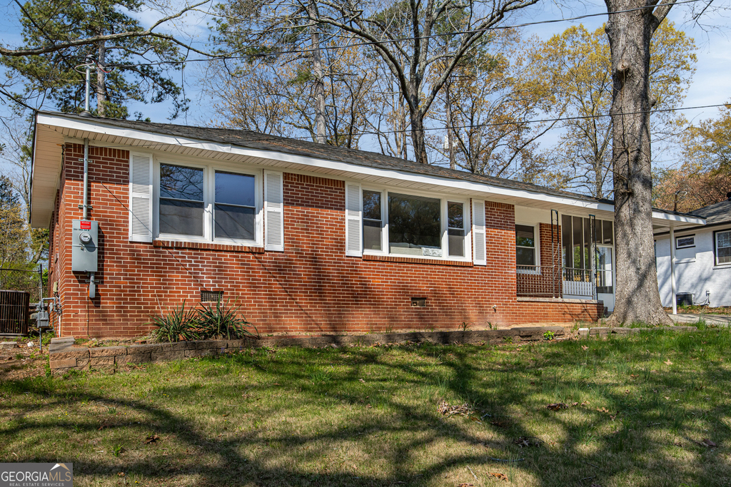 2064 Gober Avenue Se - Photo 2