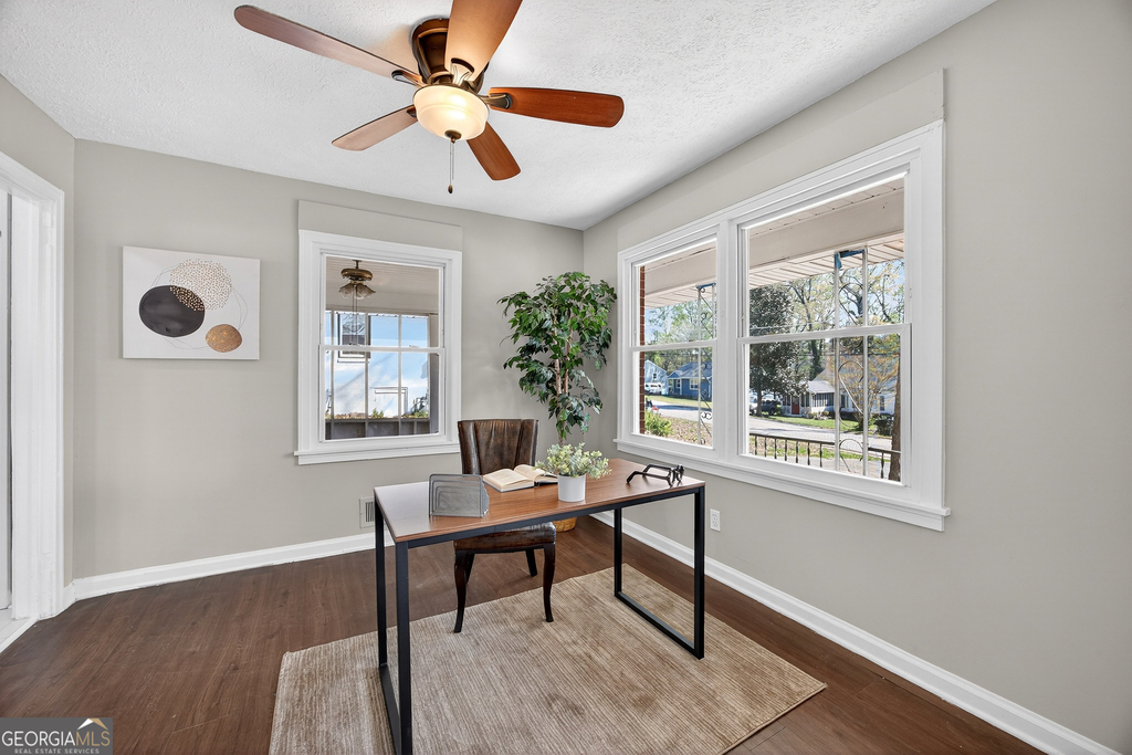 2064 Gober Avenue Se - Photo 8