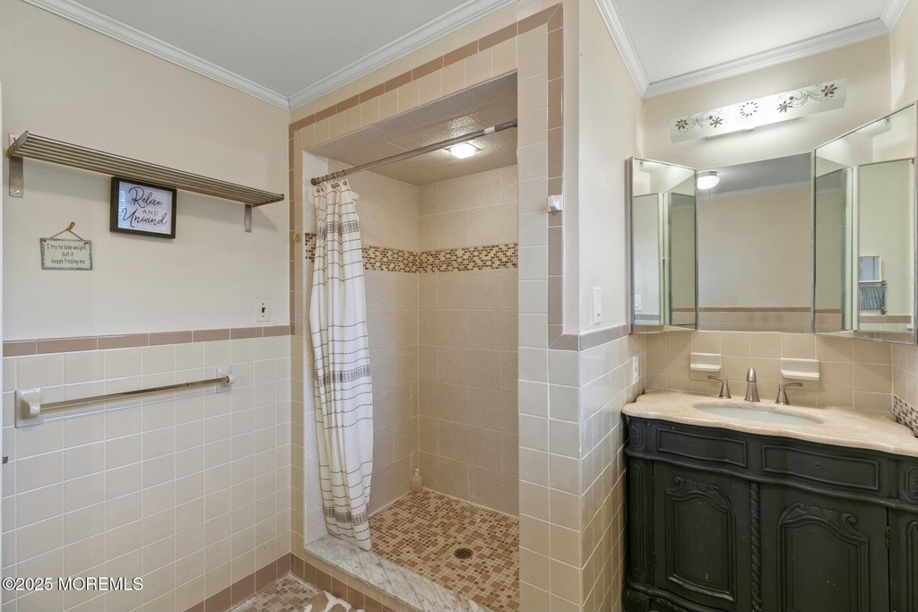 399 Golfview Drive - Photo 24
