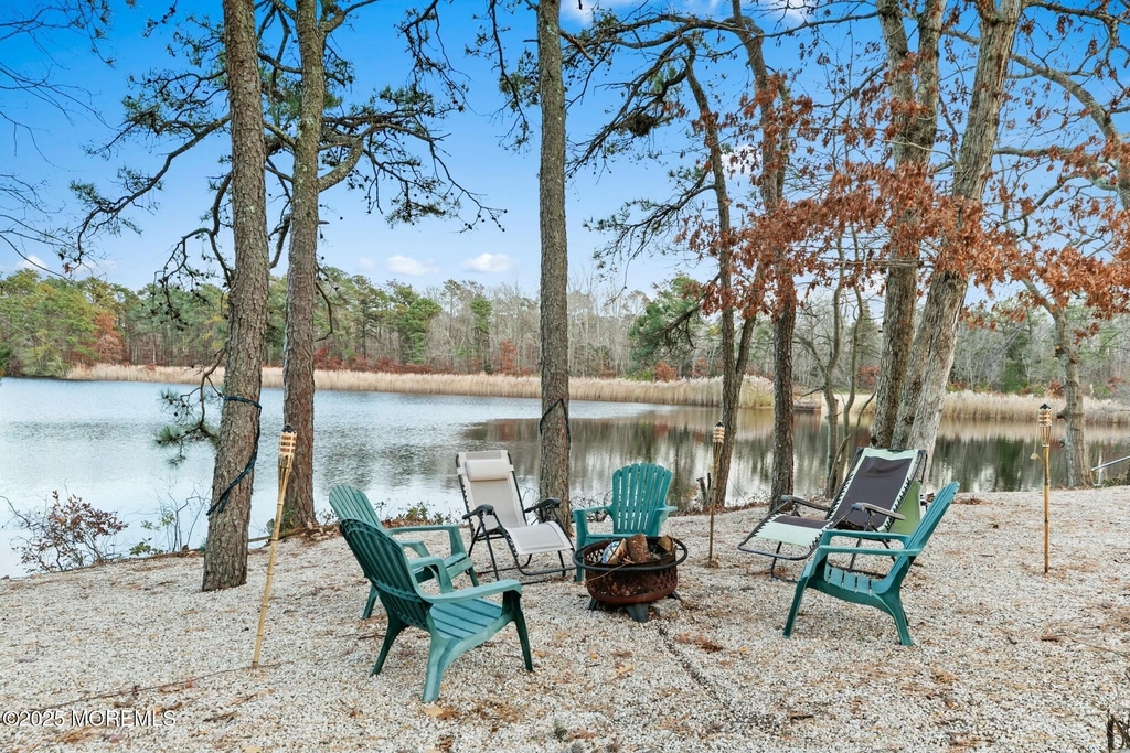 399 Golfview Drive - Photo 12
