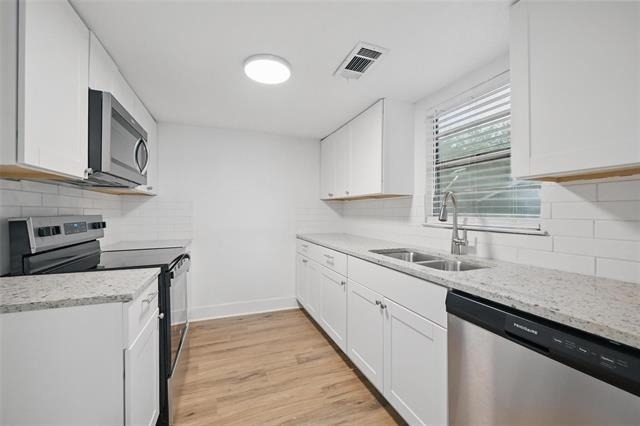 908 E Houston Street - Photo 3