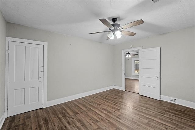 908 E Houston Street - Photo 20