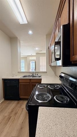 2205 Stoneleigh Place - Photo 14
