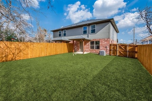 2208 N Hickory Street - Photo 11
