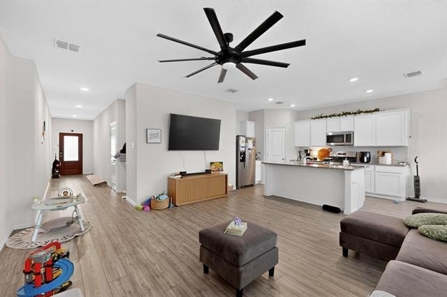 423 Pepperbark Avenue - Photo 10