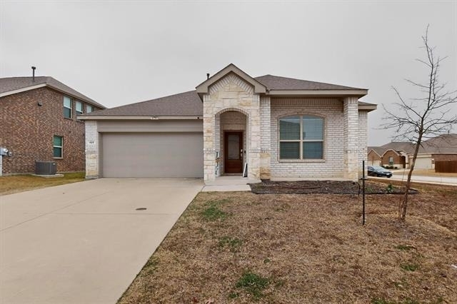 423 Pepperbark Avenue - Photo 0