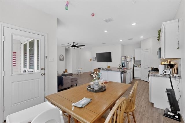 423 Pepperbark Avenue - Photo 16