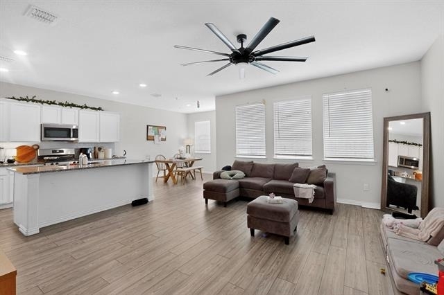 423 Pepperbark Avenue - Photo 11