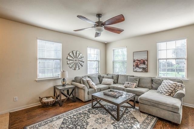 6801 Sandshell Boulevard - Photo 2