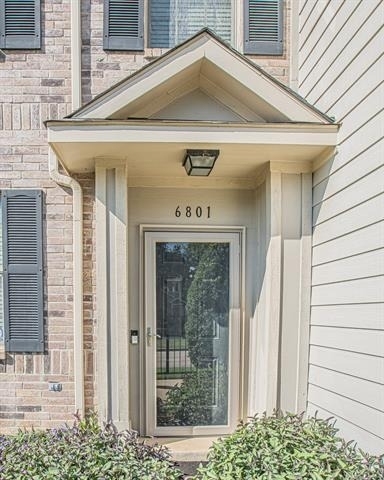 6801 Sandshell Boulevard - Photo 1