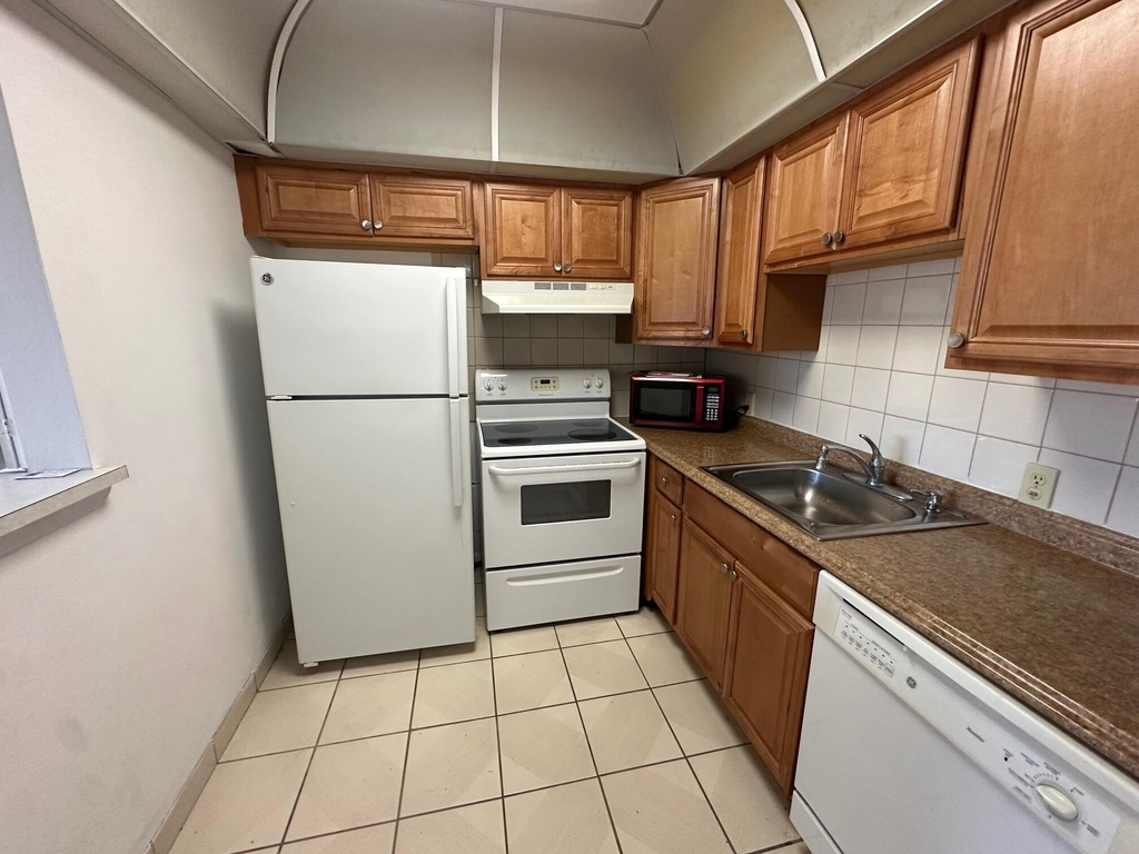 119 Dorset - Photo 4