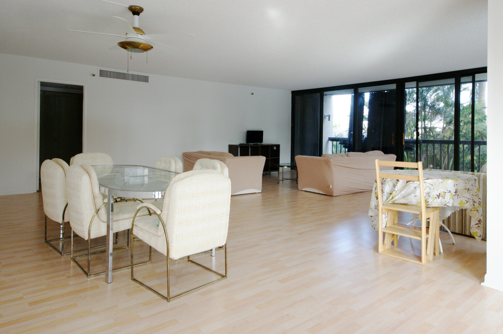 2450 Presidential Way - Photo 8