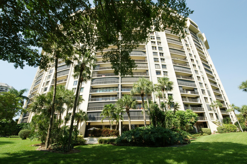 2450 Presidential Way - Photo 50
