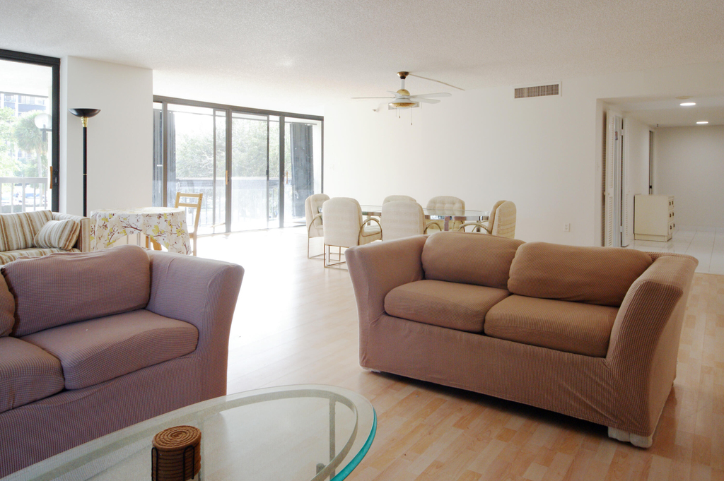 2450 Presidential Way - Photo 11