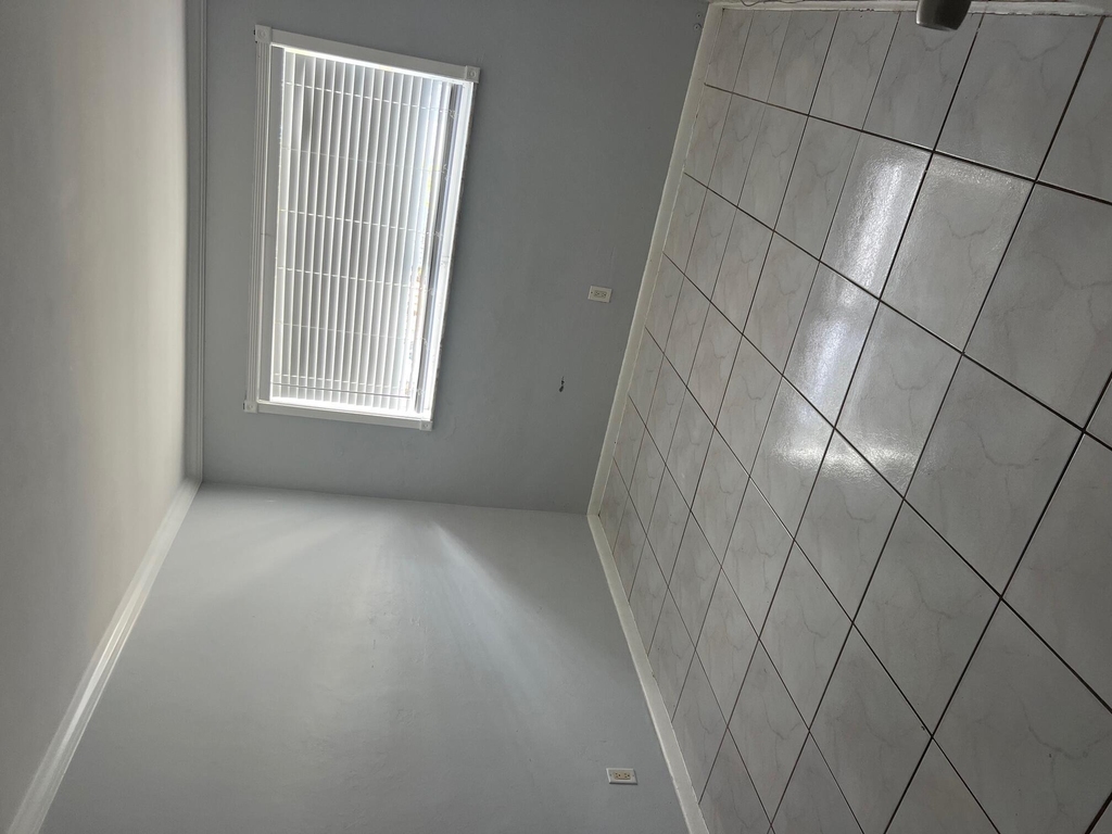 4051 Ne 13th Avenue - Photo 7