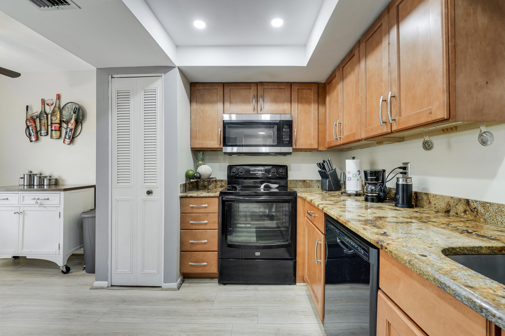 14849 Cumberland Drive - Photo 8
