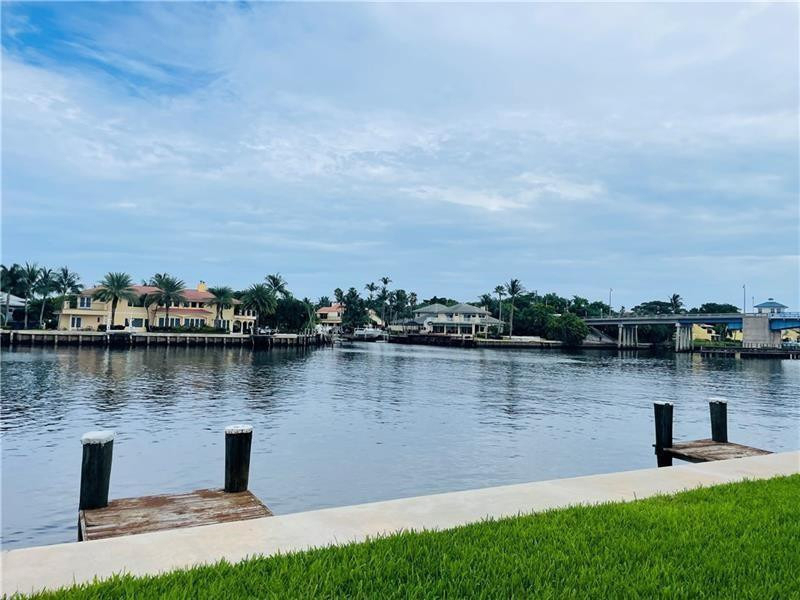 624 Snug Harbor Drive - Photo 1
