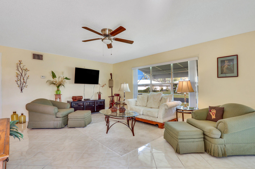 404 Sandpiper Drive - Photo 5