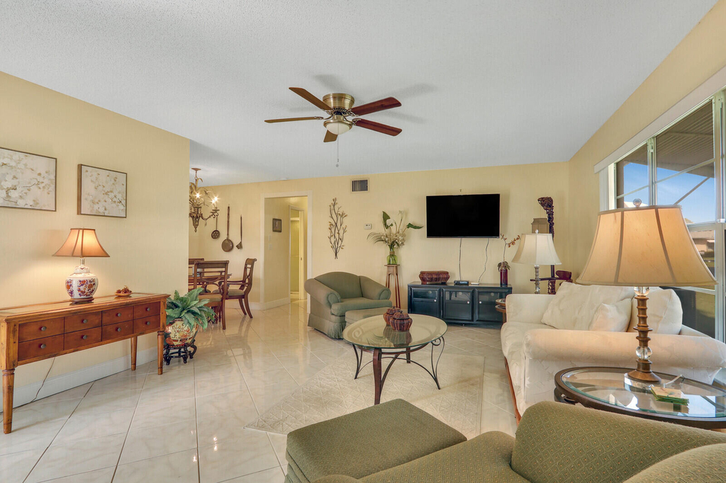 404 Sandpiper Drive - Photo 8