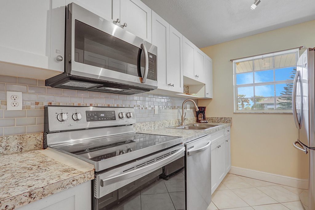 404 Sandpiper Drive - Photo 12