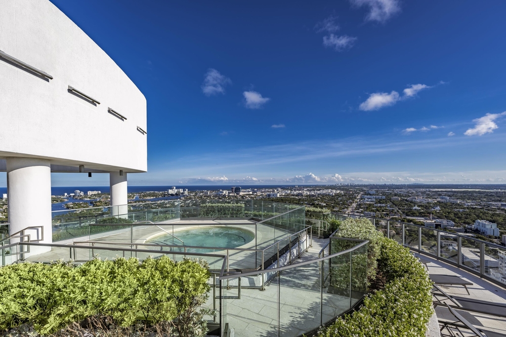 500 E Las Olas Boulevard - Photo 20