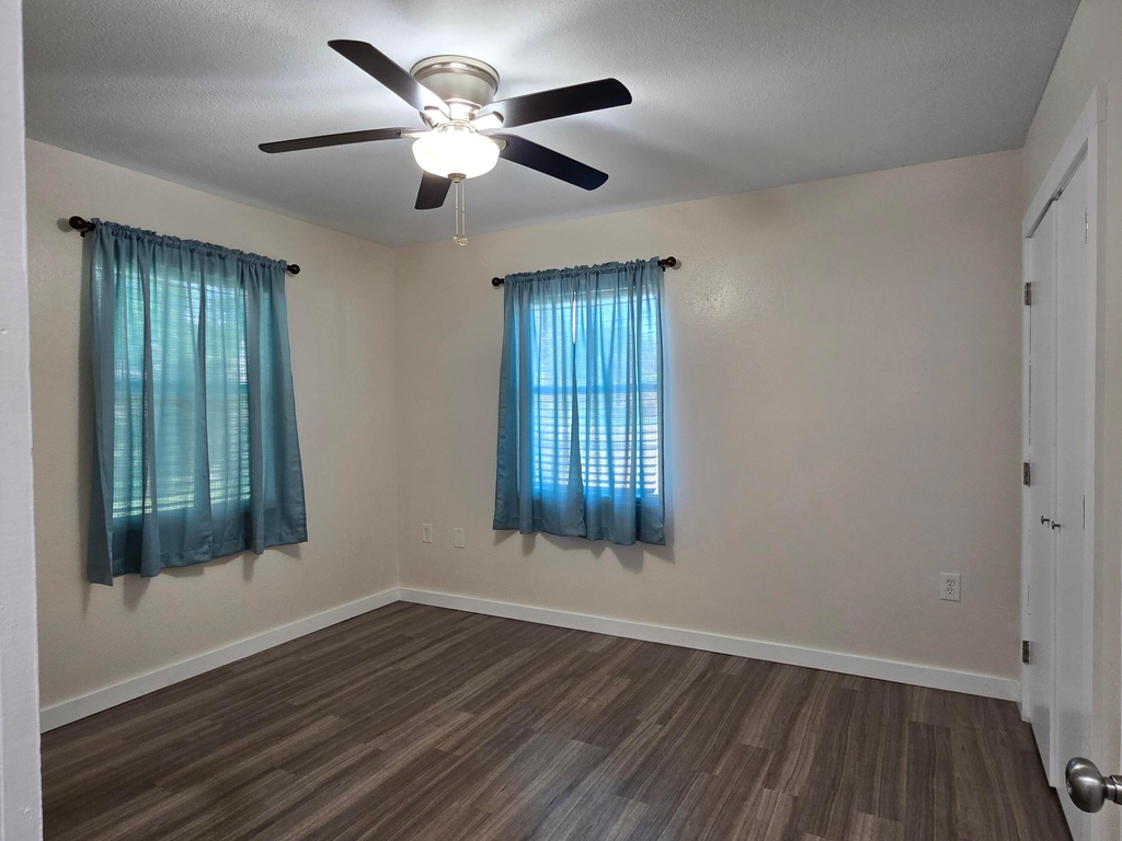 330 Barraclough Street - Photo 11