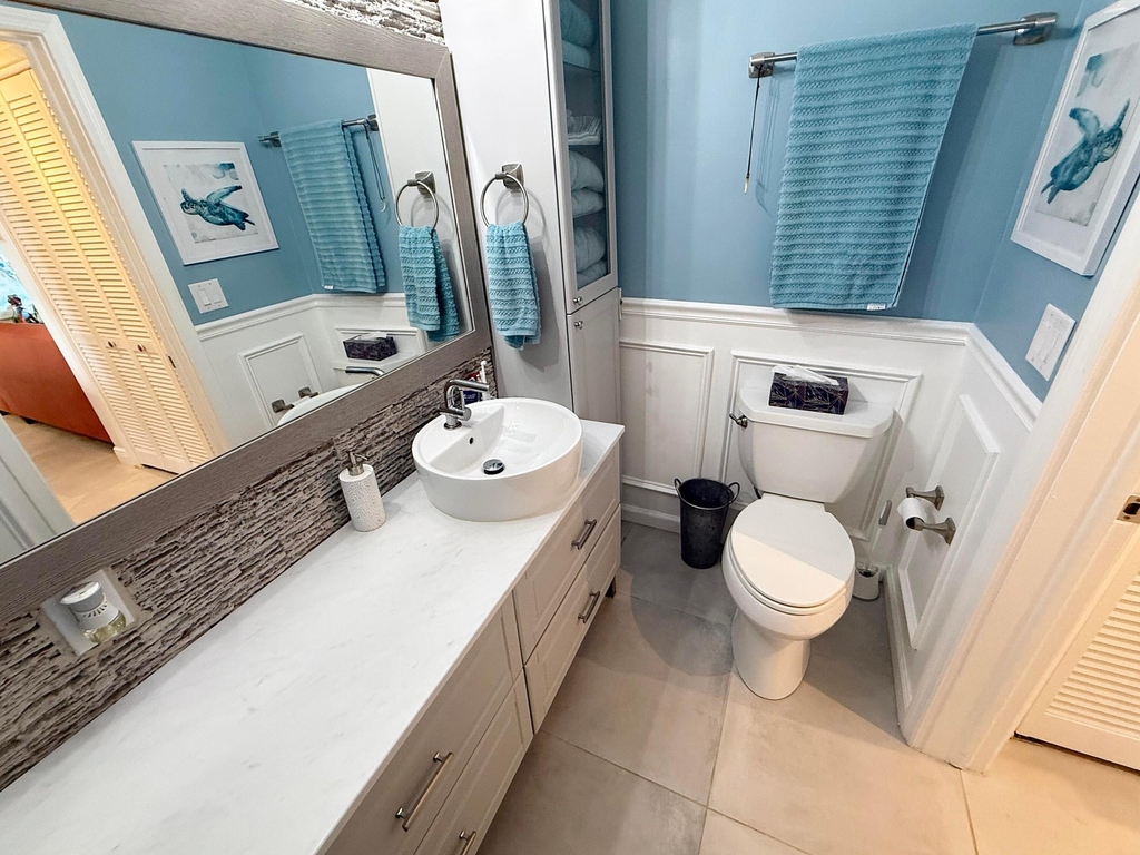 1201 S Riverside Drive - Photo 8