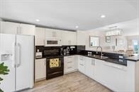 750 N Ocean Boulevard - Photo 17