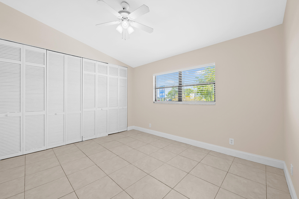 3281 E Golf Boulevard - Photo 11