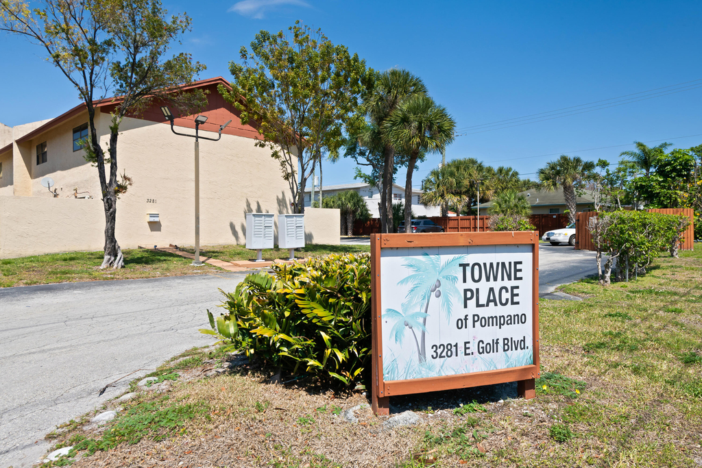3281 E Golf Boulevard - Photo 23