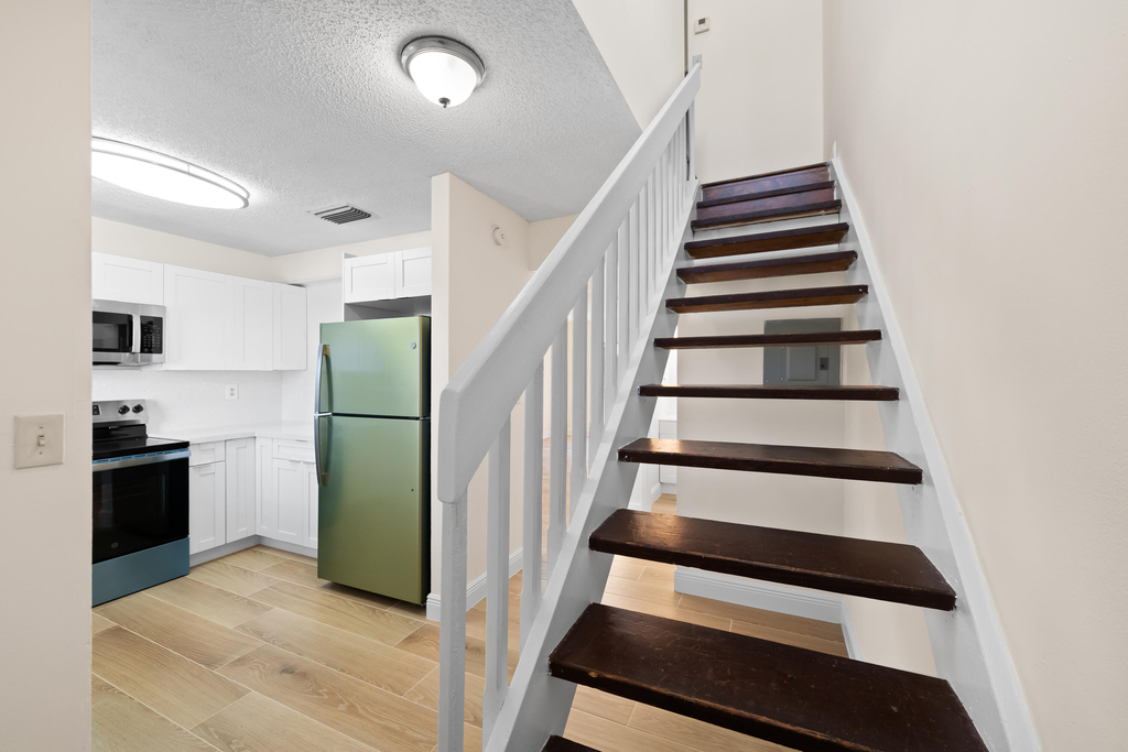 3281 E Golf Boulevard - Photo 10