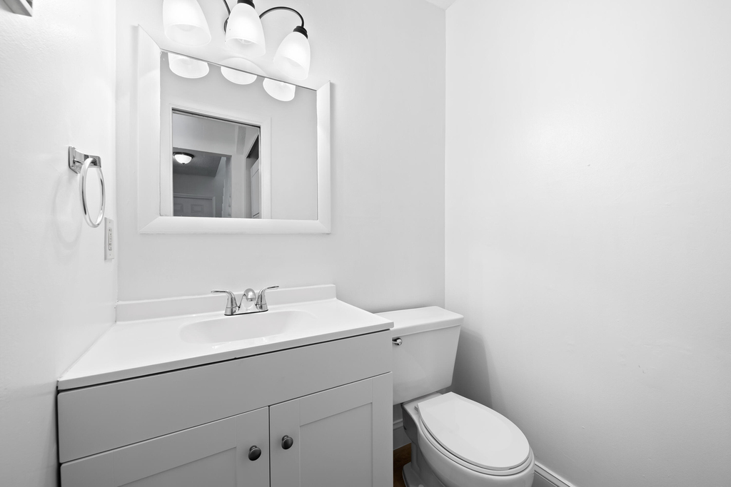3281 E Golf Boulevard - Photo 8