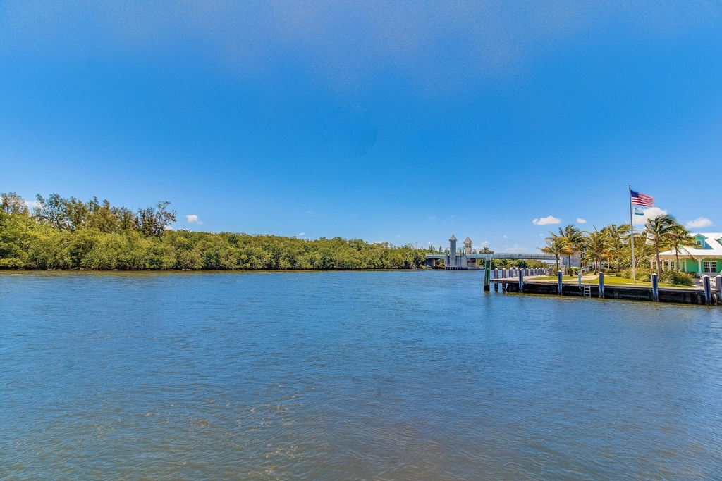 700 E Boynton Beach Boulevard - Photo 60