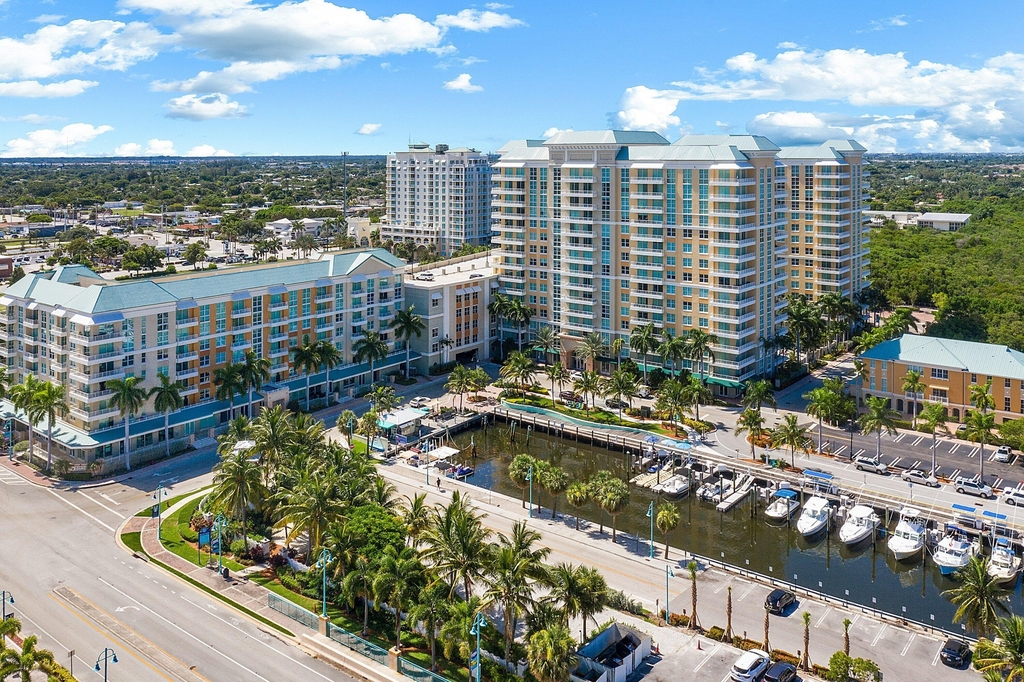 700 E Boynton Beach Boulevard - Photo 54