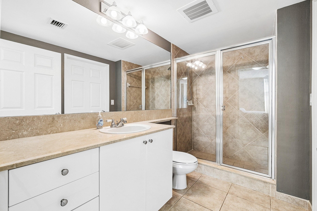 700 E Boynton Beach Boulevard - Photo 19