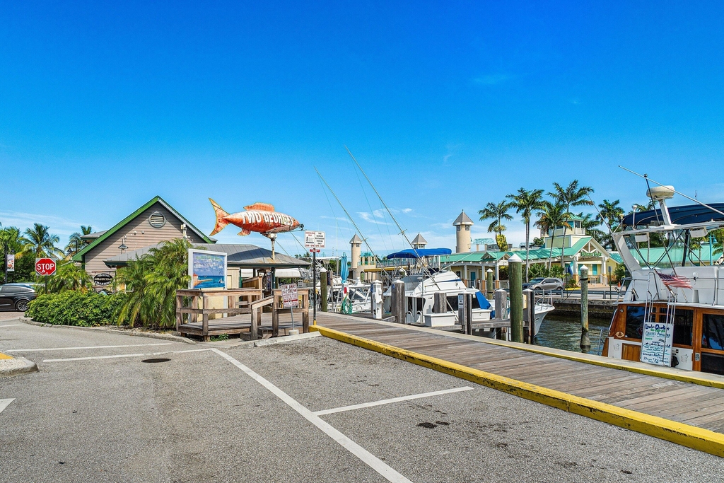 700 E Boynton Beach Boulevard - Photo 64