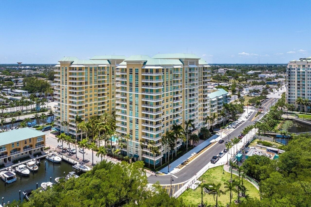 700 E Boynton Beach Boulevard - Photo 67