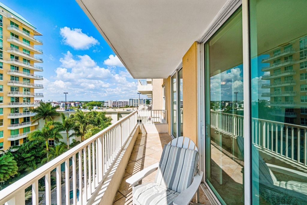 700 E Boynton Beach Boulevard - Photo 33