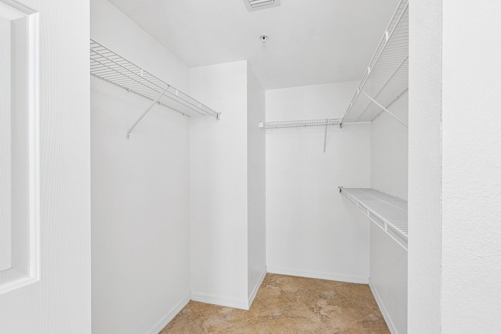 700 E Boynton Beach Boulevard - Photo 29